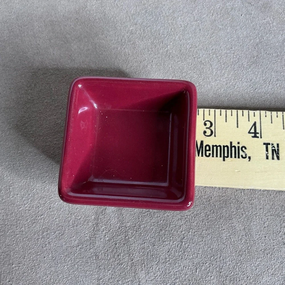 The Pampered Chef Simple Additions Ramekins Dishwasher  Safe Set of 4 Deep Red‎